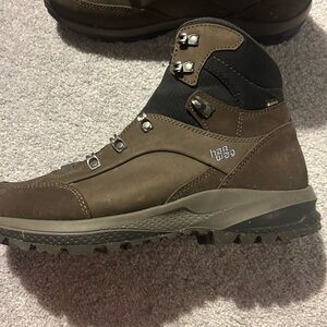 HanWag Goretex hiking boots size 11